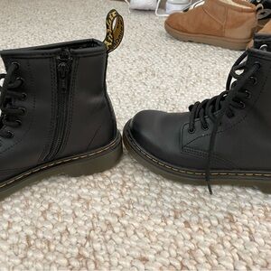 Kids doc martens